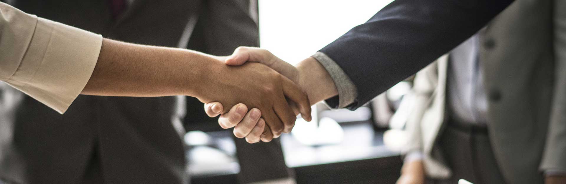 The perfect handshake howdoyoudo it? Just Recruitment