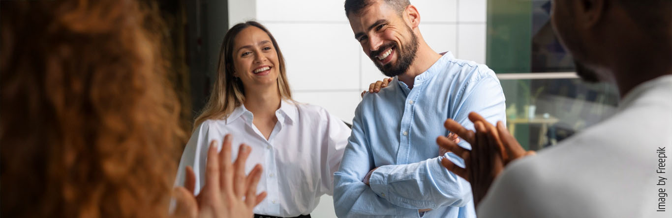 How to compliment colleagues